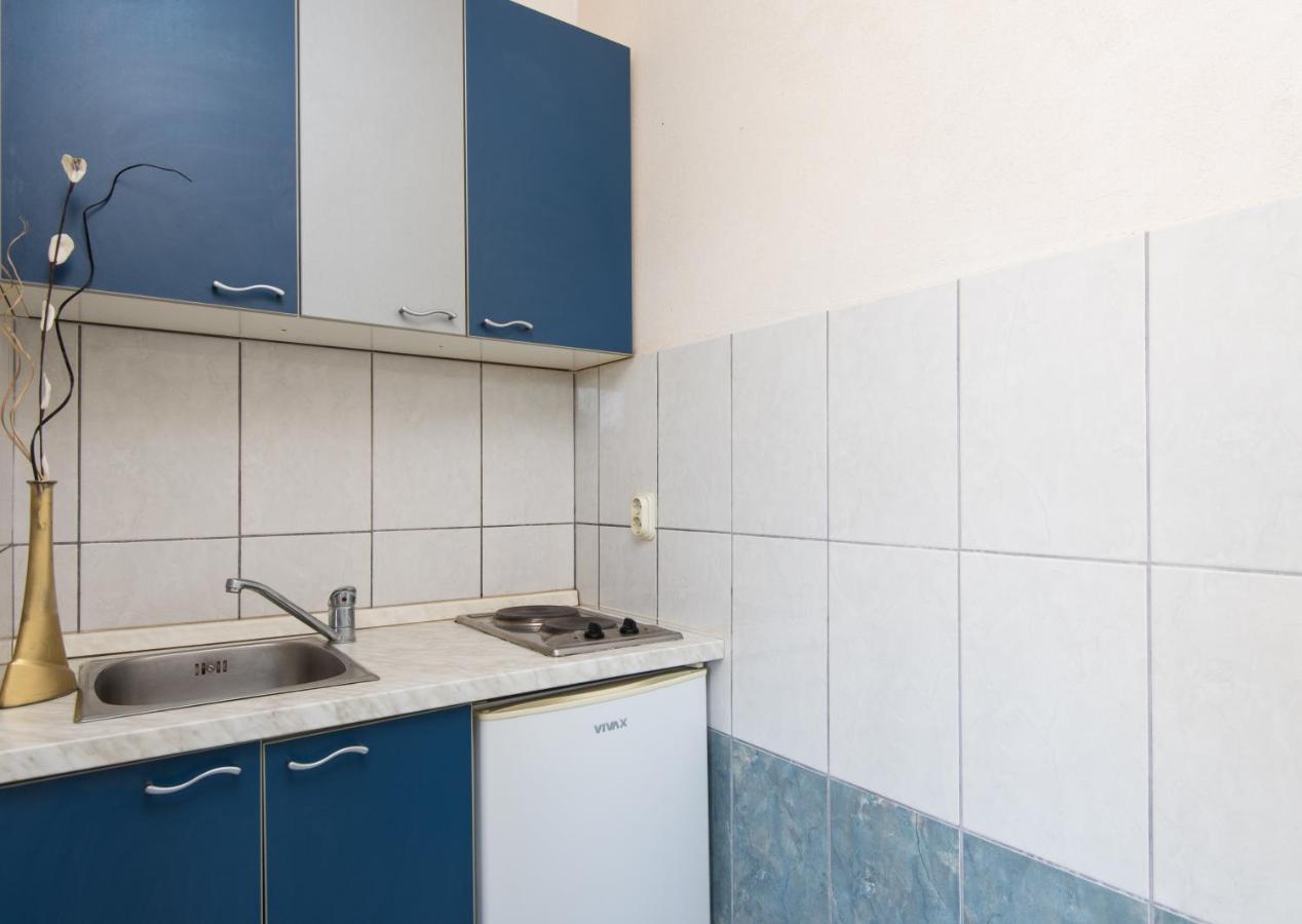 Apartments With A Parking Space Zuljana, Peljesac - 4574 Exterior photo