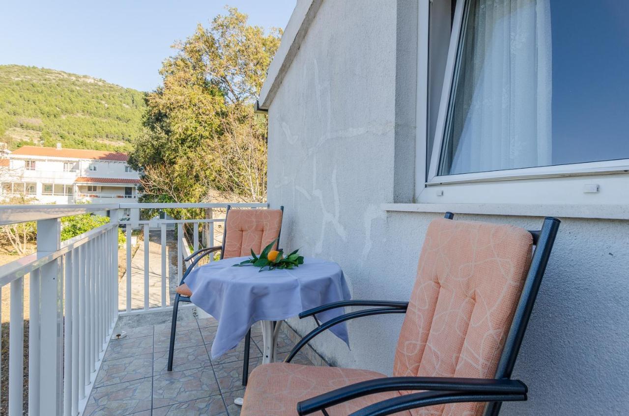 Apartments With A Parking Space Zuljana, Peljesac - 4574 Exterior photo